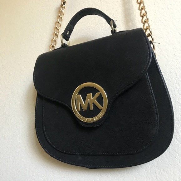 Micheal Kors purse - Picture 2 of 7